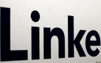 LinkedIn Premium为用户提供人工智能教练